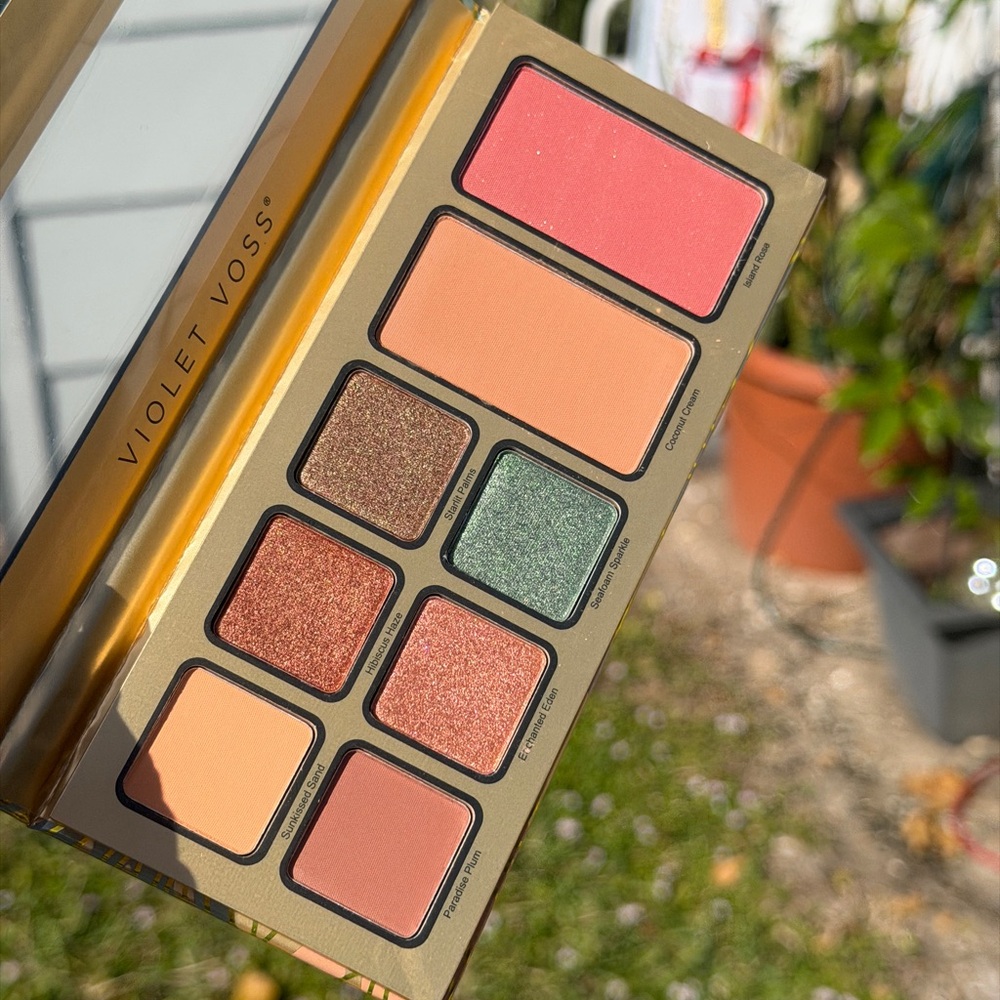 VIOLET VOSS All in One Face & Eyeshadow Palette